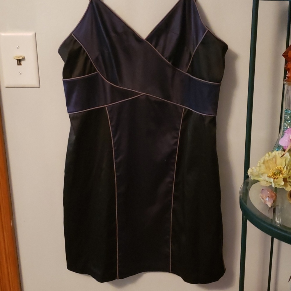 Black blue dress large